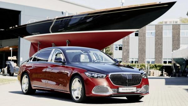 Mercedes-Maybach S 680 Commemorates Yacht and Robbe & Berking's 150th Anniversary